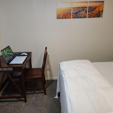 069B Comfortable Suite With Kitchenette And King Bed Near South Rim Sleeps 4 Valle Eksteriør billede