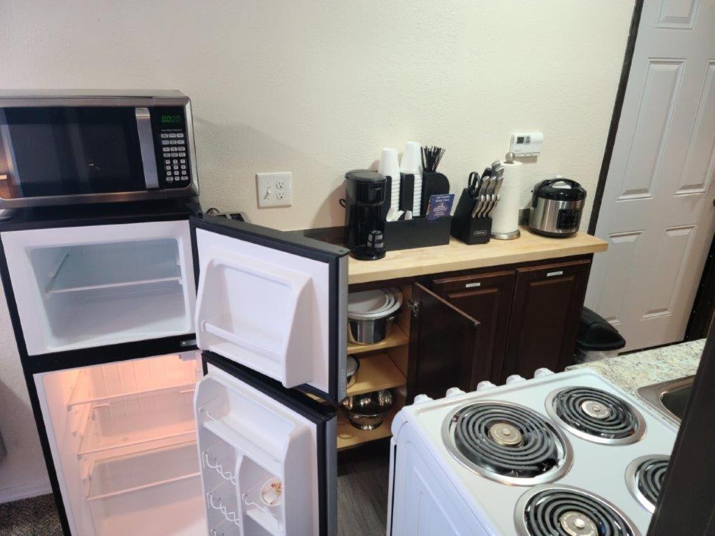 069B Comfortable Suite With Kitchenette And King Bed Near South Rim Sleeps 4 Valle Eksteriør billede